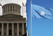 Columbus, Ohio faces backlash for raising Somali flag at City Hall